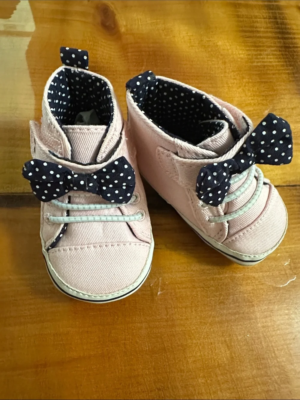 Pink Polka Bow Toddler Shoes - Cute Lace-Up Style 0-6 months